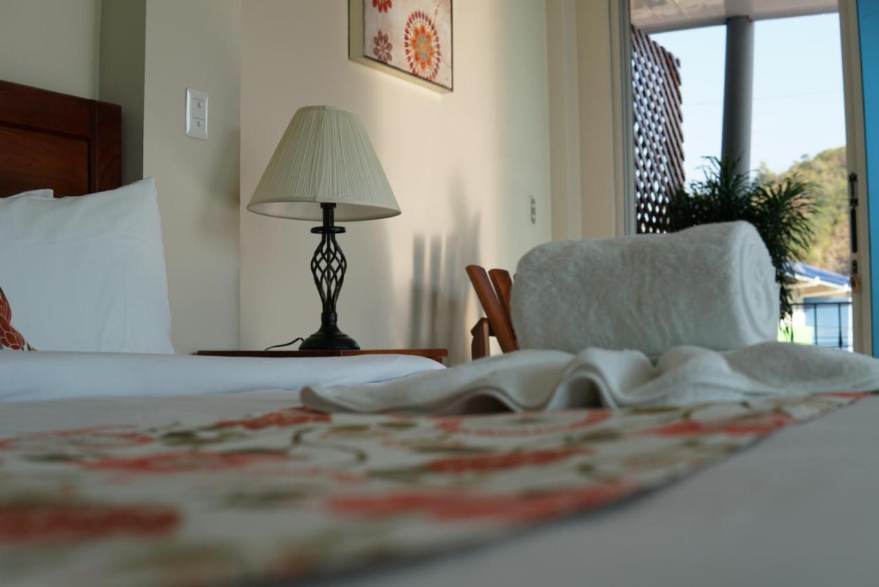 Puerta Del Cielo Quepos Hotel ภายนอก รูปภาพ